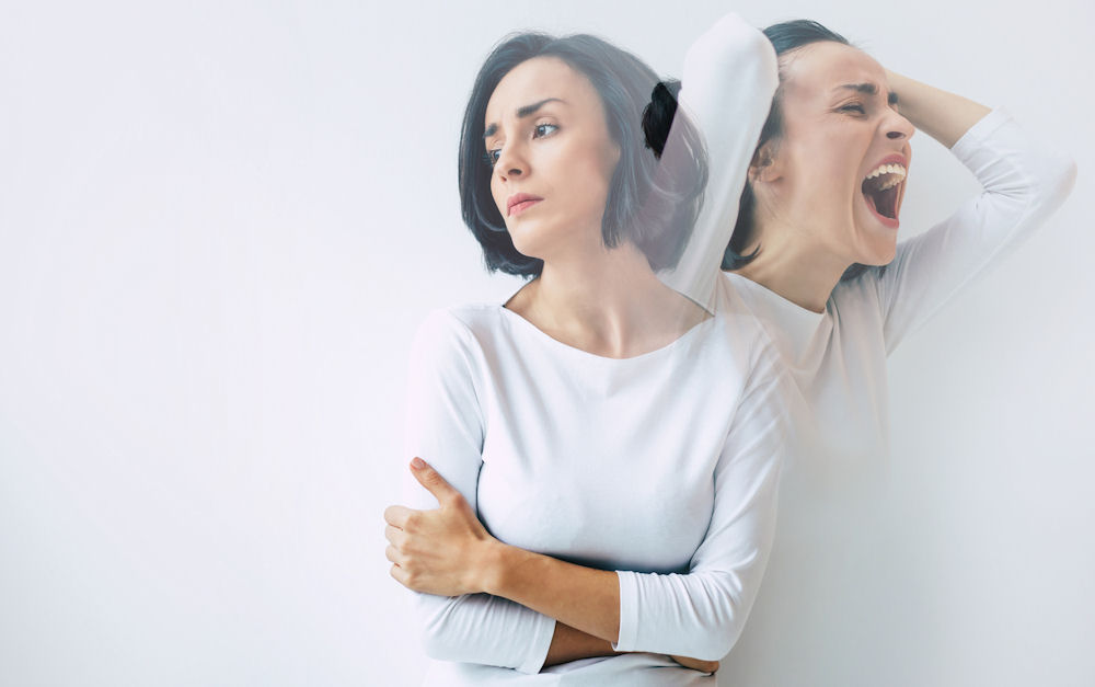 how a person with bipolar thinks