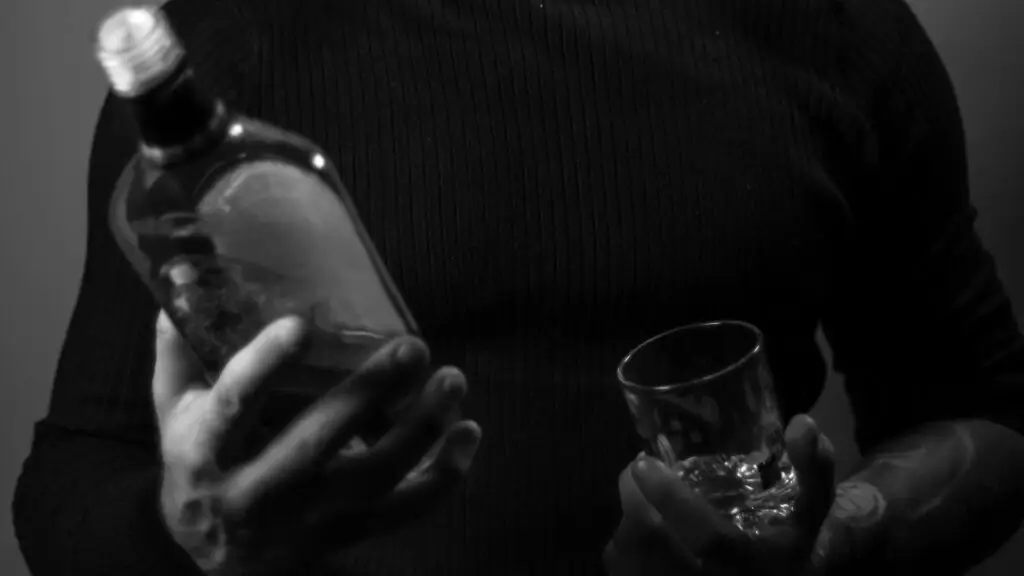 How Long Does Alcohol Detox Take Timeline, Symptoms, and What Affects It (1)