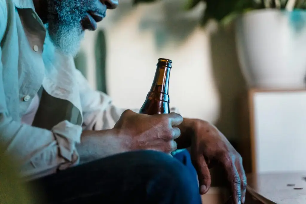 Alcohol Detox for Adults With Anxiety or Depression: Finding the Right Program