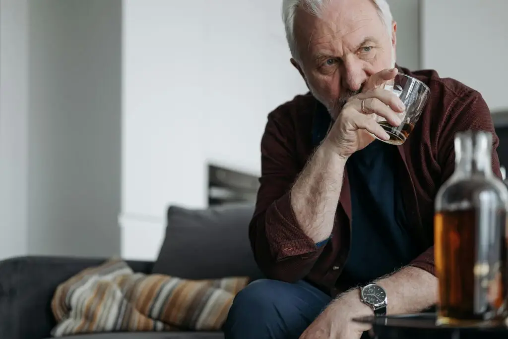 How to Prepare for Alcohol Detox: What to Bring, Arrange, and Expect