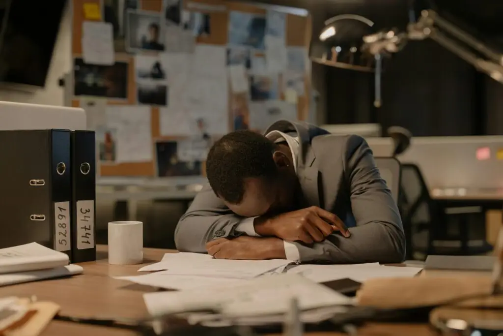 How Alcohol Addiction Affects Your Work Performance